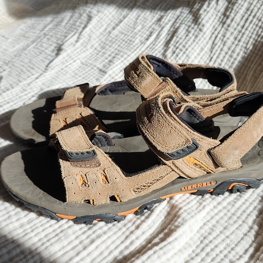 Merrell Brown Sandals - Picture 2 of 2